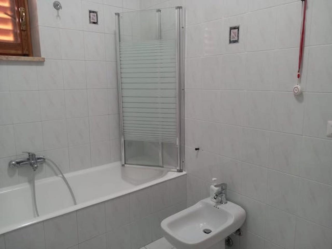 Piumahouse B&B กาตันซาโร ภายนอก รูปภาพ