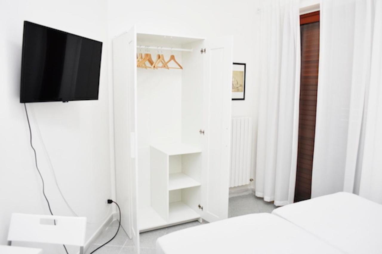 Piumahouse B&B กาตันซาโร ภายนอก รูปภาพ