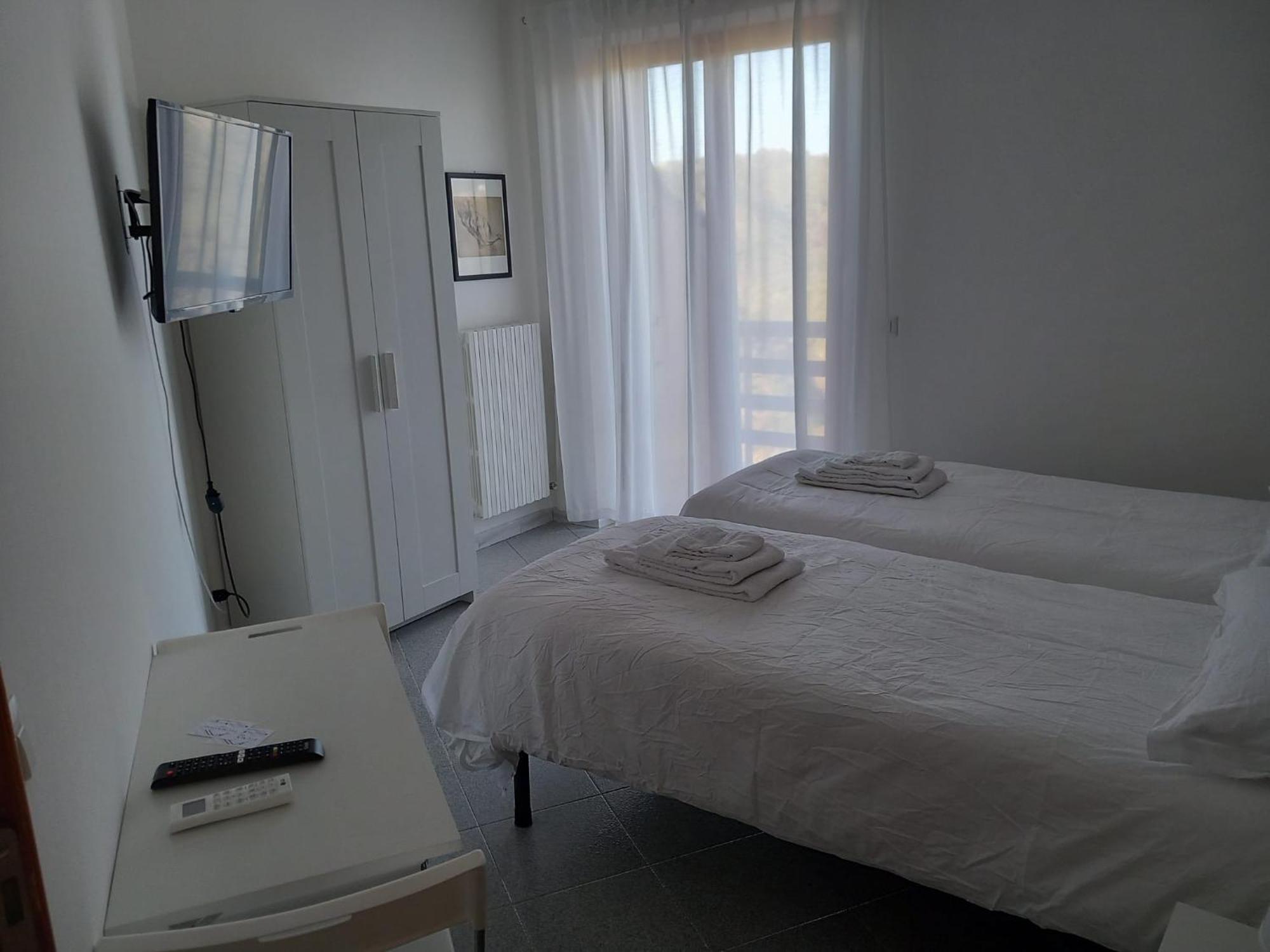 Piumahouse B&B กาตันซาโร ภายนอก รูปภาพ